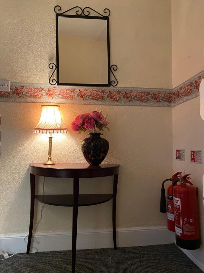 Whitchurch Shropshire Town Duplex Flat Екстер'єр фото